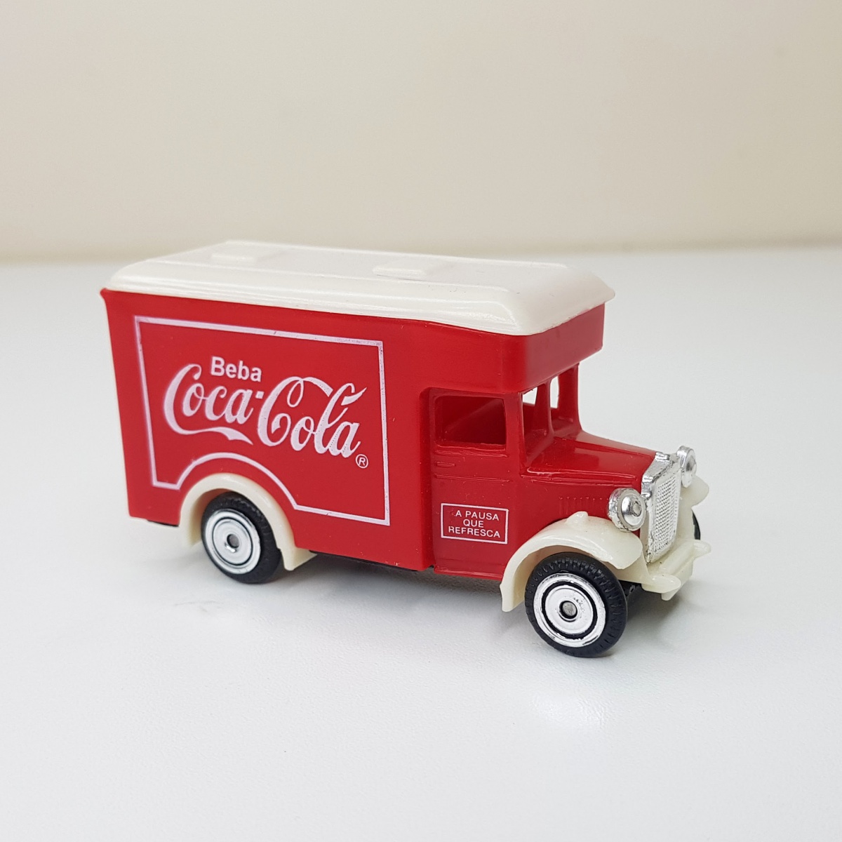Antigo Caminhão Coca Cola Miniatura Plástico 17cm