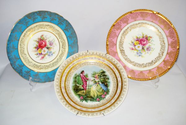 Pratos de Bolo em Porcelana Borda em Ouro e Floral 1960 - Persa