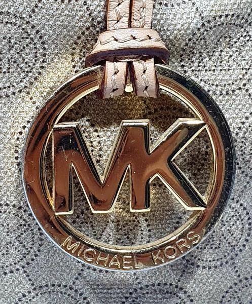 MICHAEL KORS - Bolsa em tecido monogramado na cor bege,