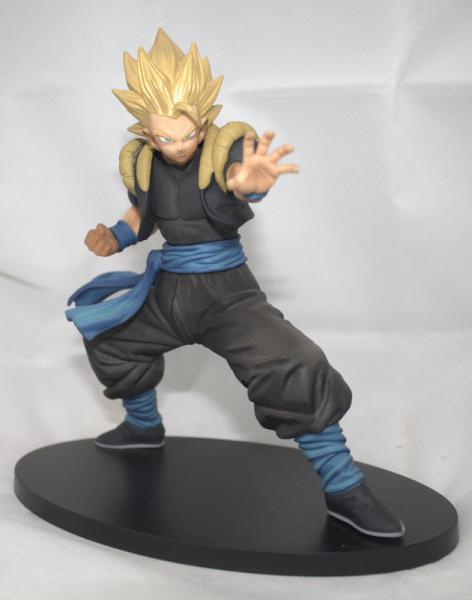 Vegeta Super Sayajin - Miniatura Colecionável Dragon Ball Super