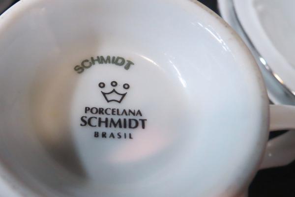 Jogo De Chá Antigo Da Porcelana Schmidt,decoração Em Dourado