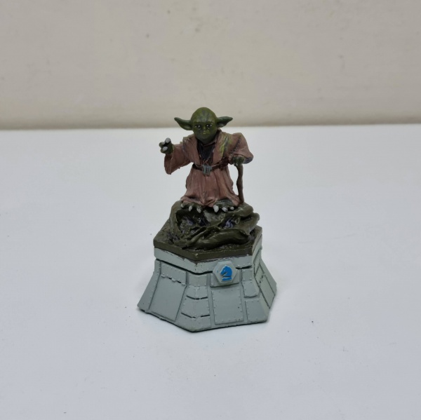 Miniatura - Yoda - Coleção Xadrez Star Wars - Medindo a