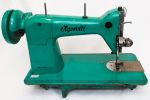Máquina de costura Vigorelli, na cor verde, funciona, porém no estado