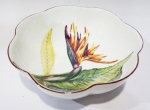 Limoges - bowl em delicada porcelana com pintura de flores tropicais, pintado à mão. Diâmetro de 16 cm e altura de 6 cm.